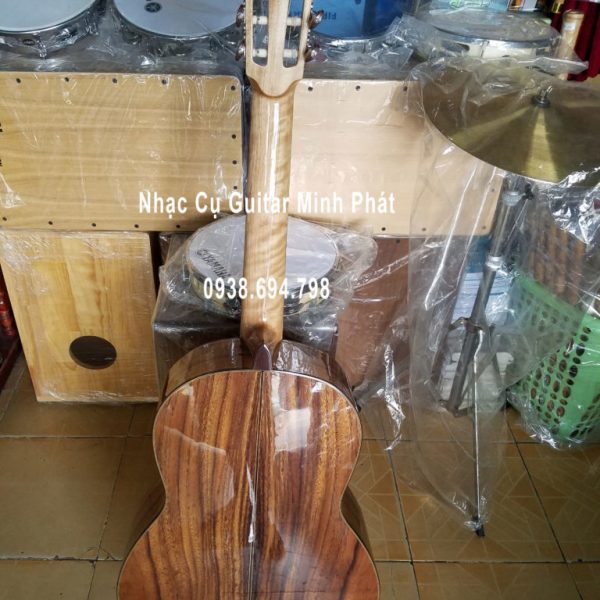 Đàn guitar classic gỗ điệp cao cấp chất lượng , âm thanh hay chuẩn tại Nhạc Cụ Minh Phát
